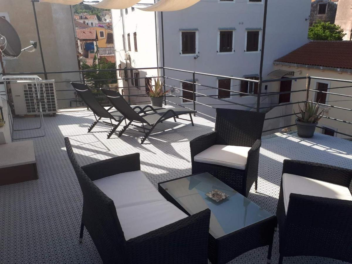 Apartments Petra 23 Mali Lošinj Dış mekan fotoğraf