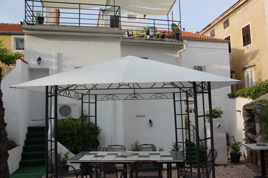 Apartments Petra 23 Mali Lošinj Dış mekan fotoğraf